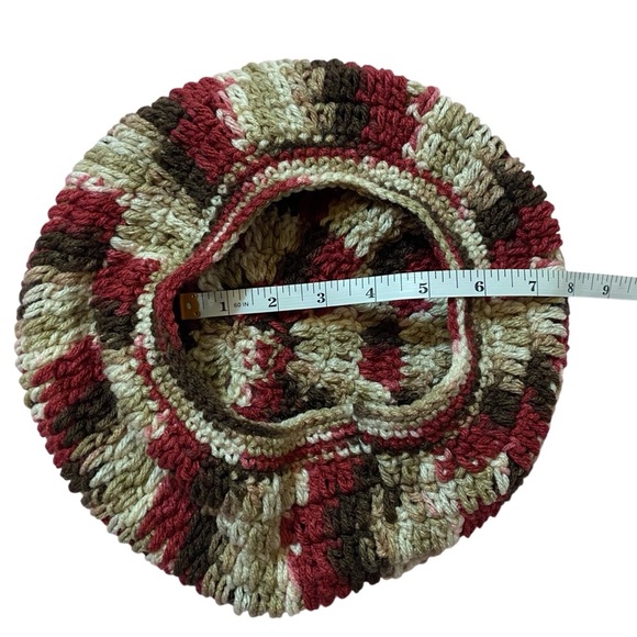 NEW Handmade Hand-knit Warm Wool Hats Women Multicolor Colors Lot of 3 - Picture 8 of 9